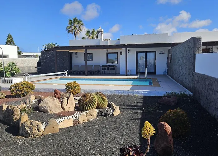 Ariadne Holiday home *